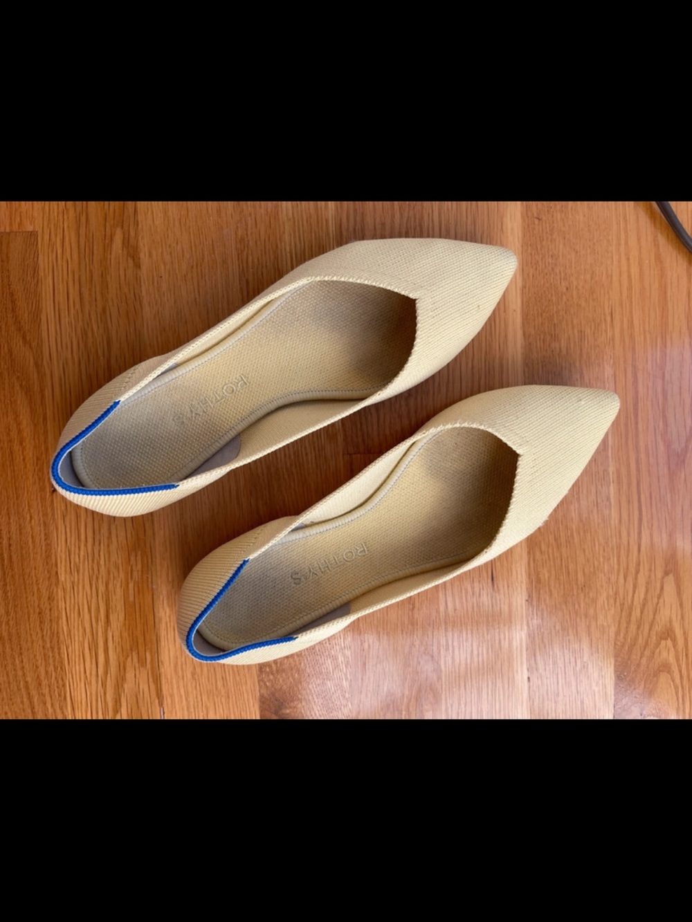 Rothy's pale Yellow Pointed Flats